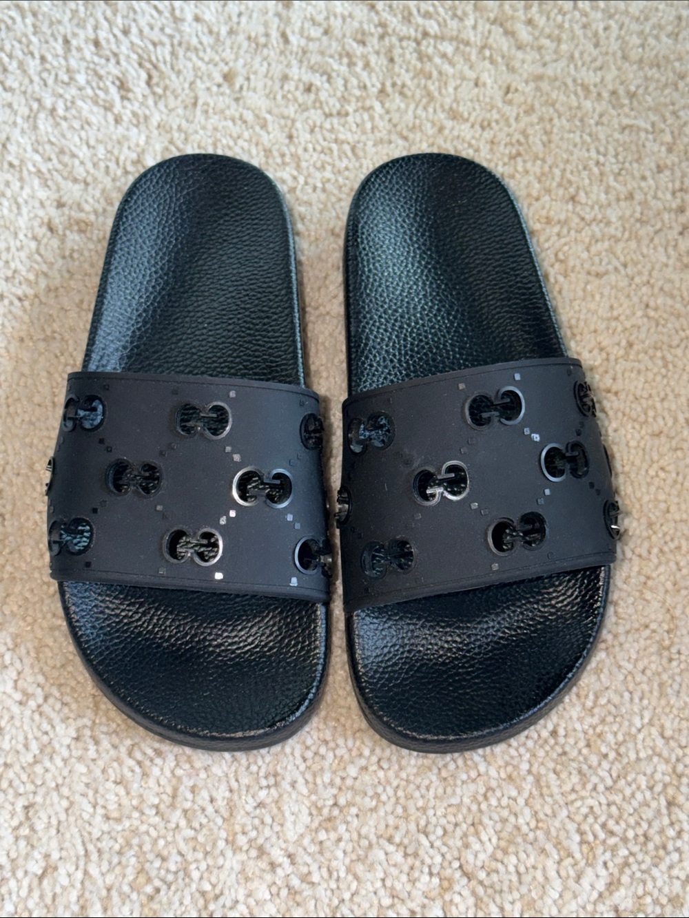 $175 THIS WEEKEND ONLY 
Gucci Black Logo-Embellished Slide Sandals